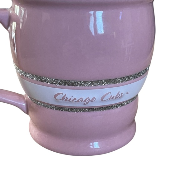 Encore MLB 2009 Chicago Cubs 3 D Logo Coffee Mug  Pink, White / Silver Accents - Picture 4 of 9